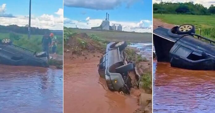Caminhonete cai em vala às margens da BR-364 em Diamantino