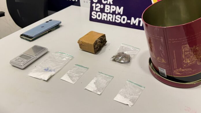 Pedreiro que traficava drogas para pagar faculdade da esposa