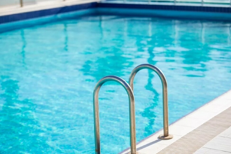 Bebê de 1 ano morre afogado em piscina de casa em Nova Mutum