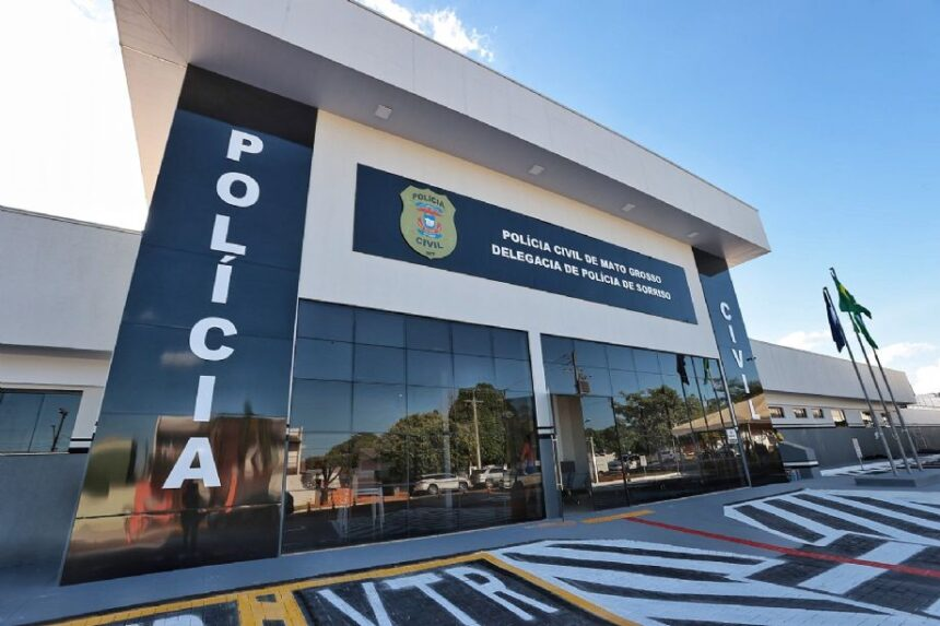 Funcionário é preso após quebrar celular de encarregado ao s